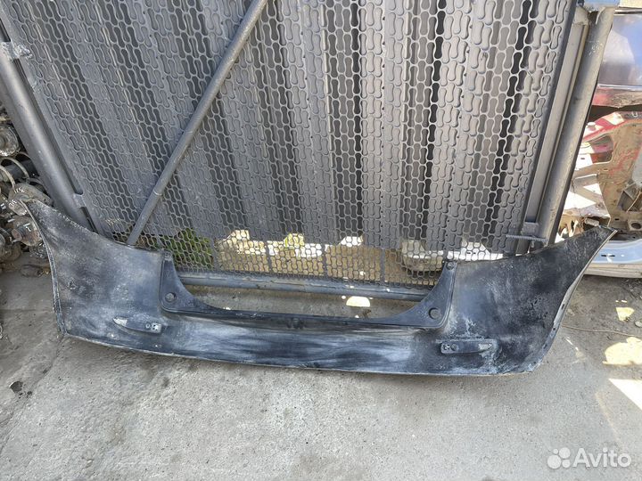 Бампер задний Mazda Demio DY D5Y15003X