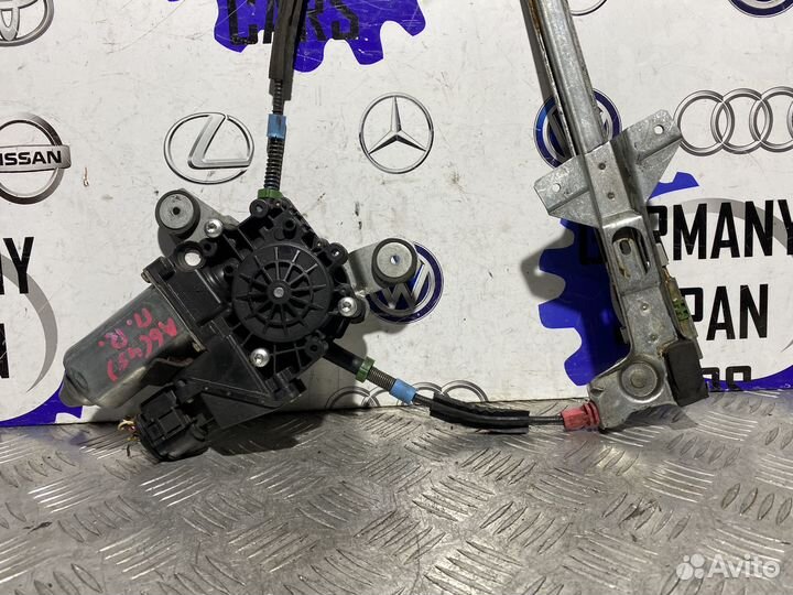 Передний правый стеклоподъемник Audi A6 C4