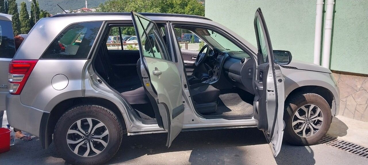 Suzuki Grand Vitara: фото владельца
