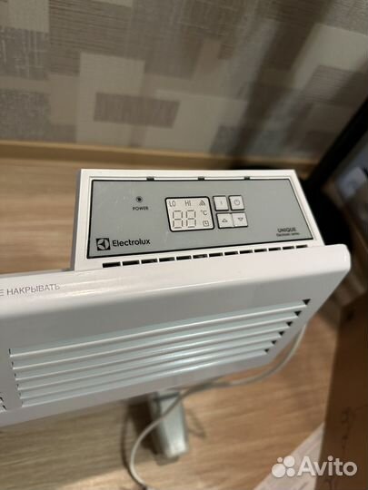 Конвектор Electrolux