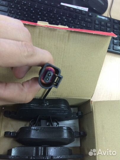 Колодки передние VW Tiguan, Sharan, Audi A4