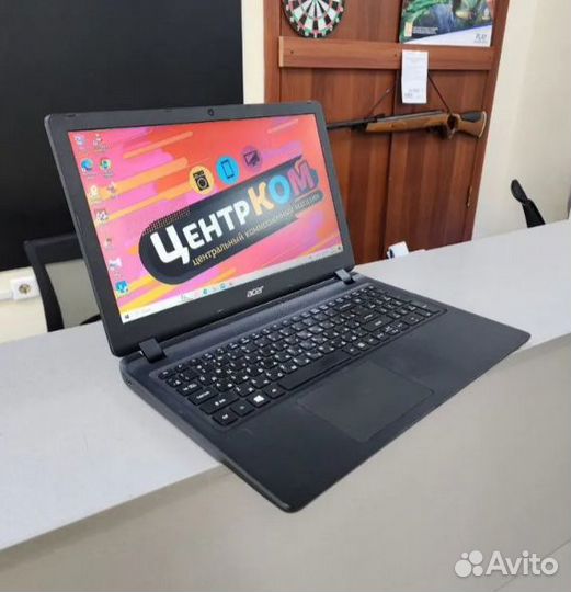 Ноутбук Acer ES1-533-P6TT