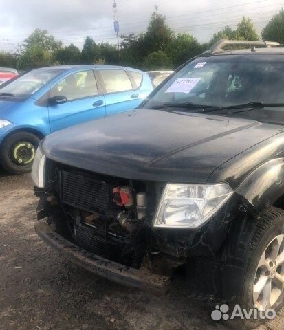 Разбор на запчасти Nissan Navara