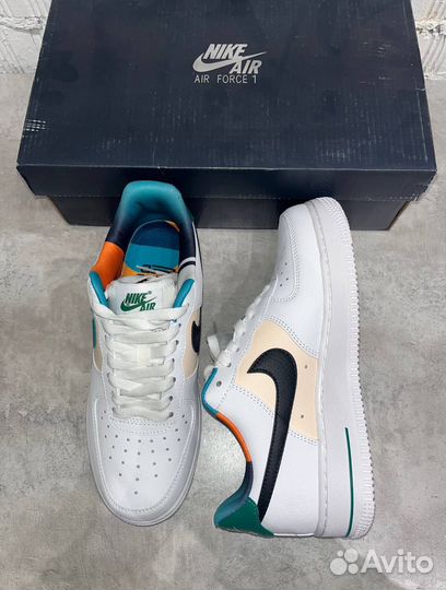 Nike Air Force 1 Emb