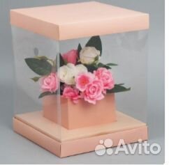 Букет цветов свежие, с бабочками и подсветкой