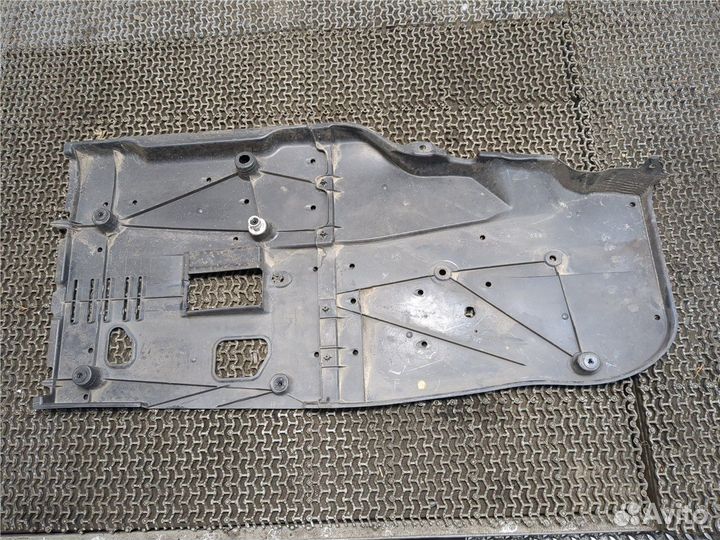 Защита днища, запаски, кпп, подвески Lexus GS, 2012
