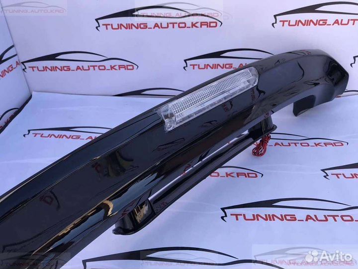 Спойлер на верх Toyota LC 100 Lexus LX470 E0264