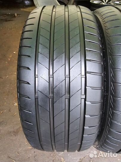 Bridgestone Turanza T005 255/40 R20 101Y
