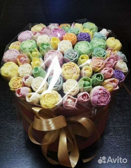 Шоколадные розы, пионы, тюльпаны