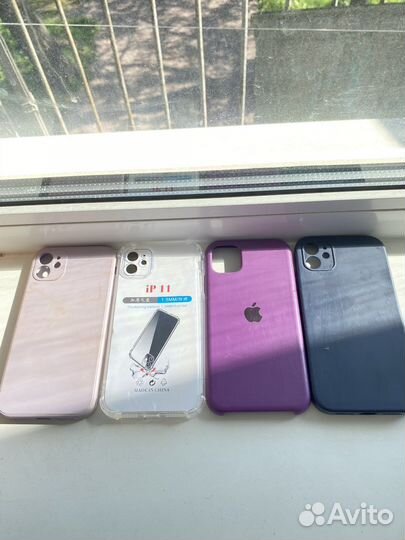 Чехол на iPhone 11