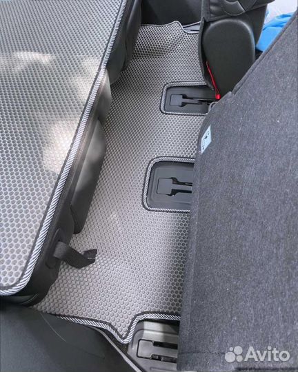 3D автомобильные коврики с доставкой