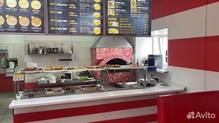 Продавец кассир в кафе