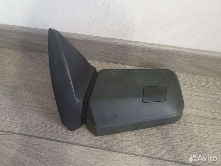 Зеркало заднего вида на 2110
