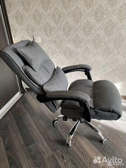 Офисное кресло (геймерское). Кресло для директора