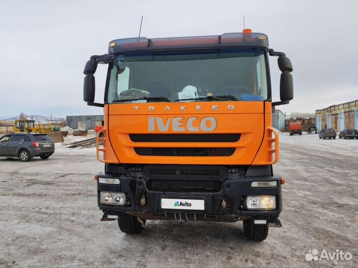 IVECO Trakker 420, 2011