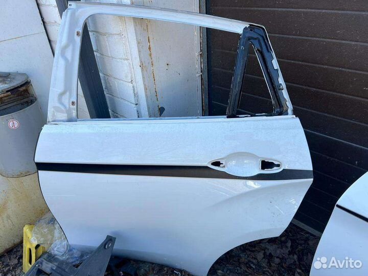 Дверь водительская и пассажирская левая bmw x6 f16