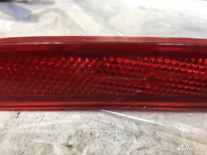 Отражатель в бампер задний правый (после 2020г)