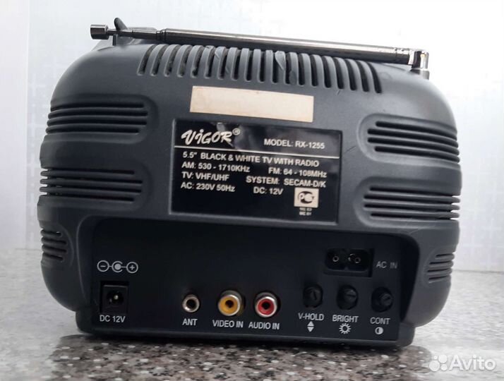 Портативный ч/б телевизор 5,5