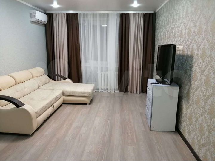 2-к. квартира, 52 м², 9/9 эт.