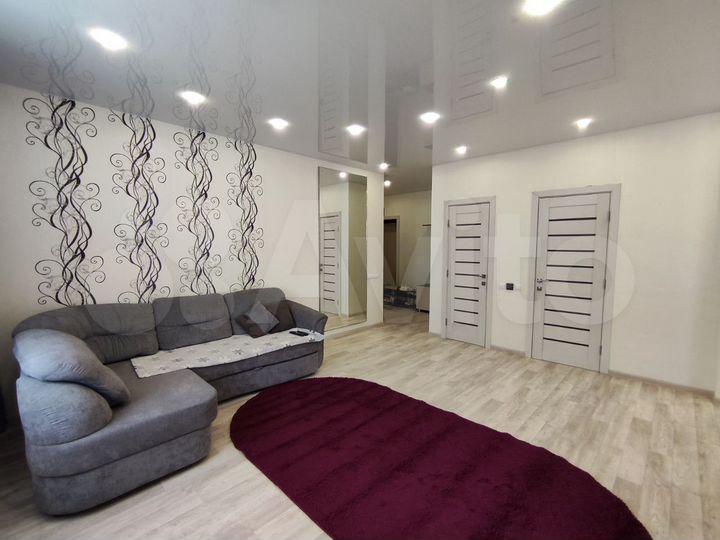 3-к. квартира, 85 м², 10/10 эт.