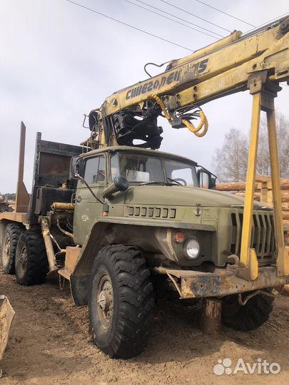 Урал 4320 с КМУ, 1990