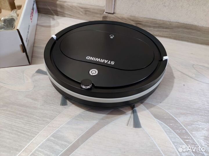 Робот пылесос Новый Starwind с влажной уборкой