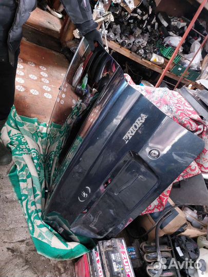 Крышка багажника Лада Приора хэтчбек