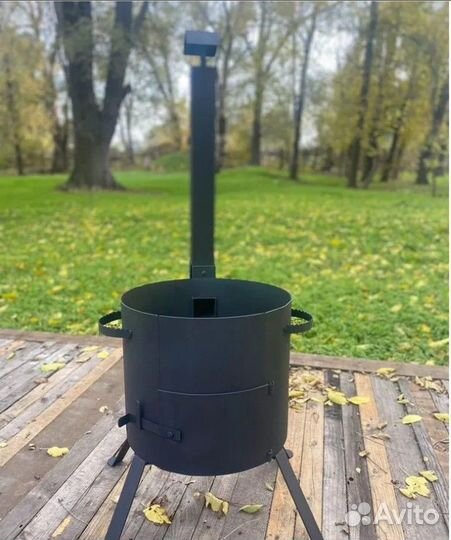 Печь с трубой и дверцей 10л