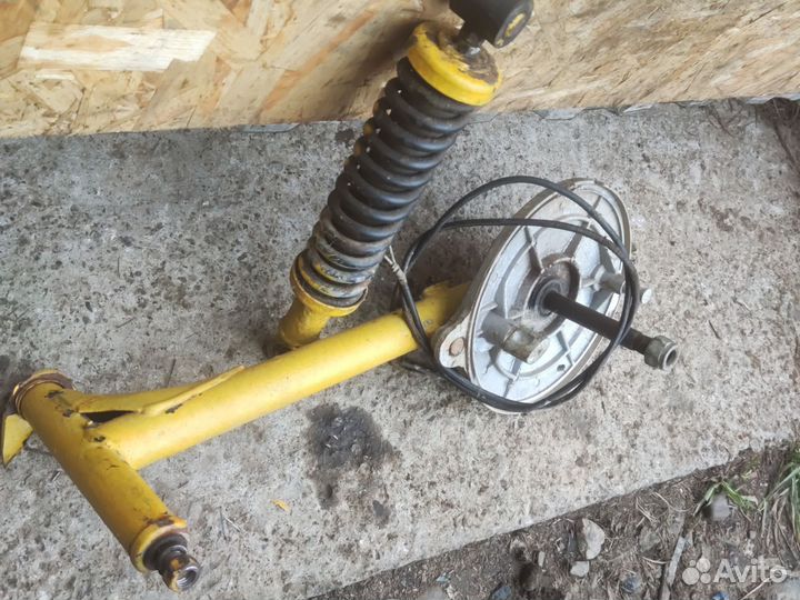 Маятник коляски Иж 5