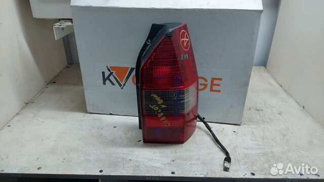 Фонарь задний Mitsubishi Chariot Granois N84W 1997