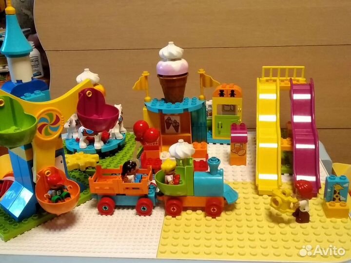 Лего дупло большой парк аттракционов 10840