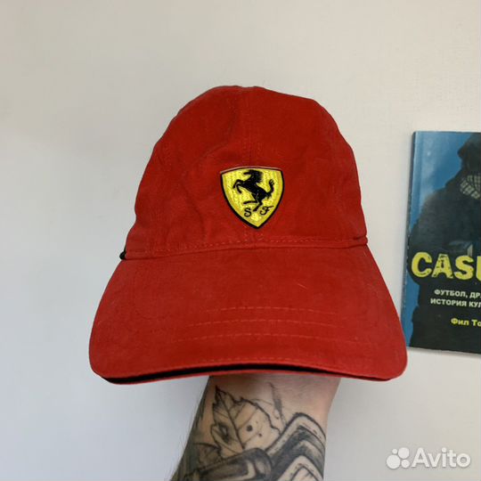 Бейсболка Ferrari