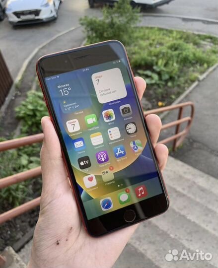Телефон iPhone 8 plus