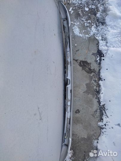 Спойлер на toyota ractis