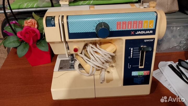 Швейная машина Jaguar