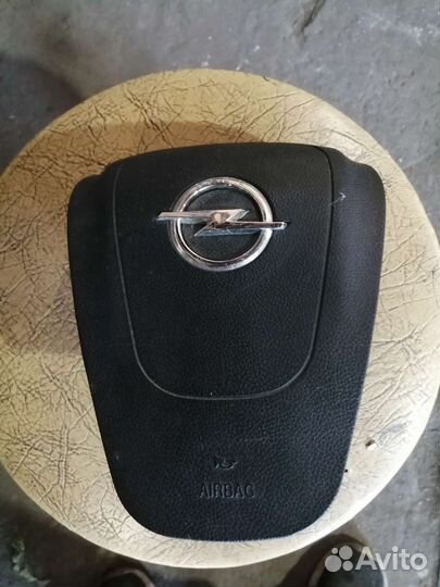 Подушка в руль Opel Astra J
