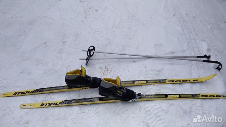 Лыжи пластиковые с ботинками