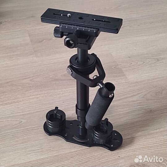 Стабилизатор для съемки Steadicam S40