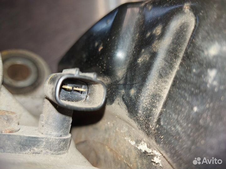 Кулак цапфа задний левый Lexus Is250 GSE20 4grfse