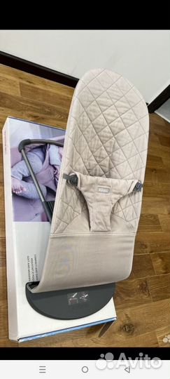 Шезлонг для новорожденных