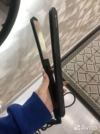 Выпрямитель для волос vitek