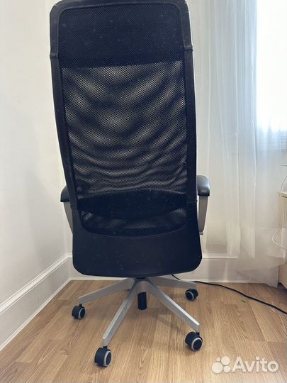 Компьютерное кресло metta