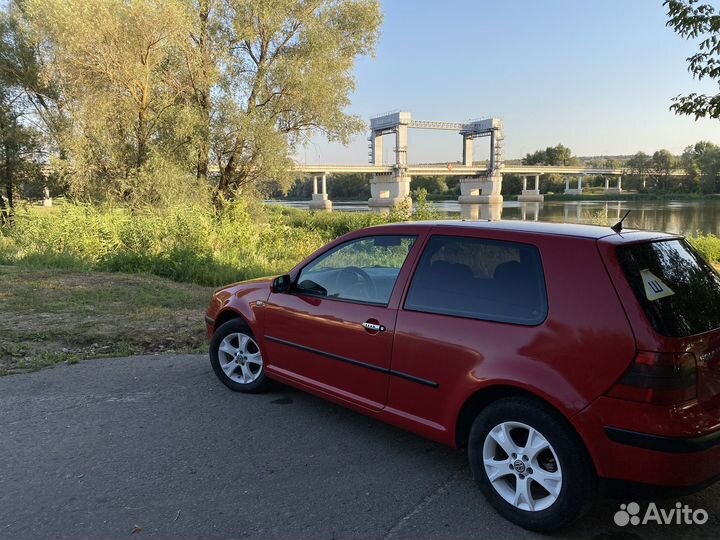 Volkswagen Golf 1.4 МТ, 2000, 368 000 км