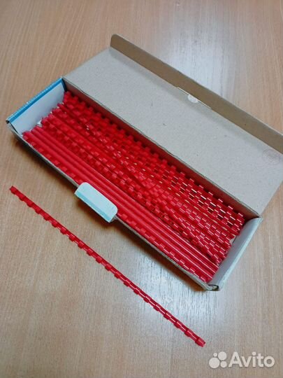 Пружина пластиковая