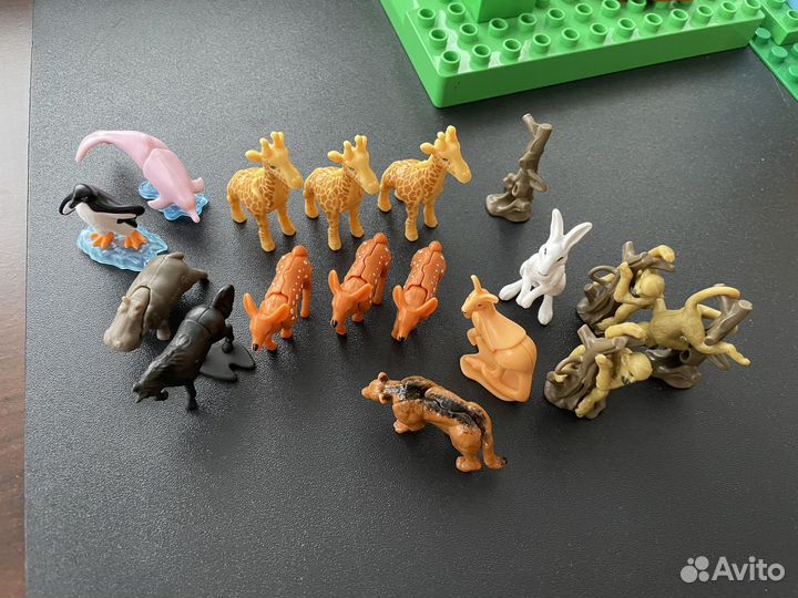 Фигурки животных kinder из коллекции natoons