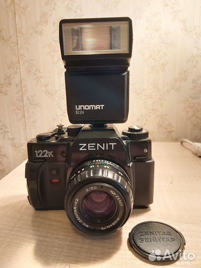 Пленочный фотоаппарат Зенит 122К