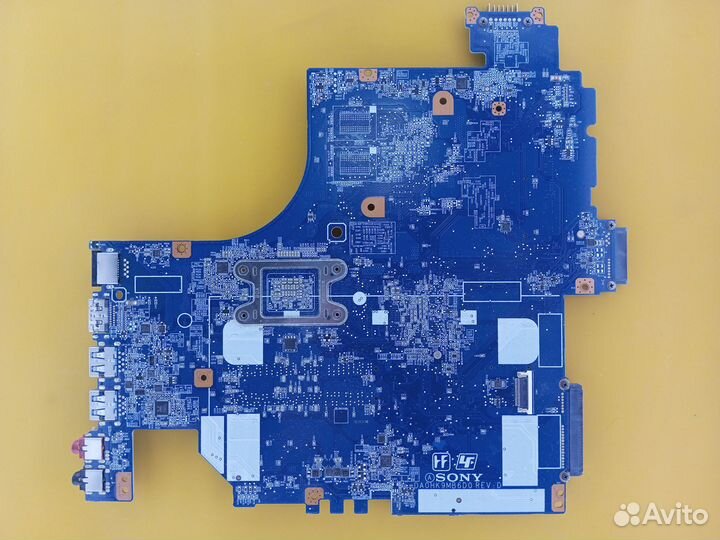 Quanta HK9, BD82HM76, I3-3217u