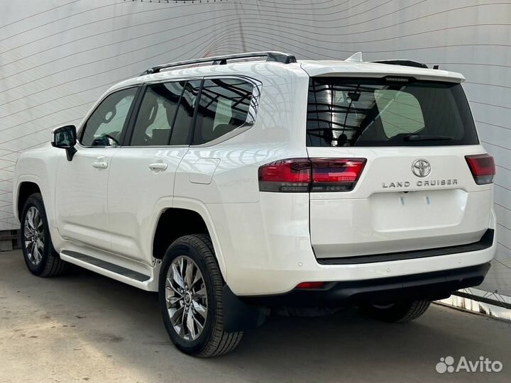 Toyota Land Cruiser, 2023