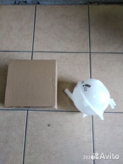 Бачок расширительный VW Polo, Шкода Рапид, Фабия