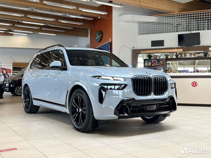 BMW X7 3.0 AT, 2023, 15 км